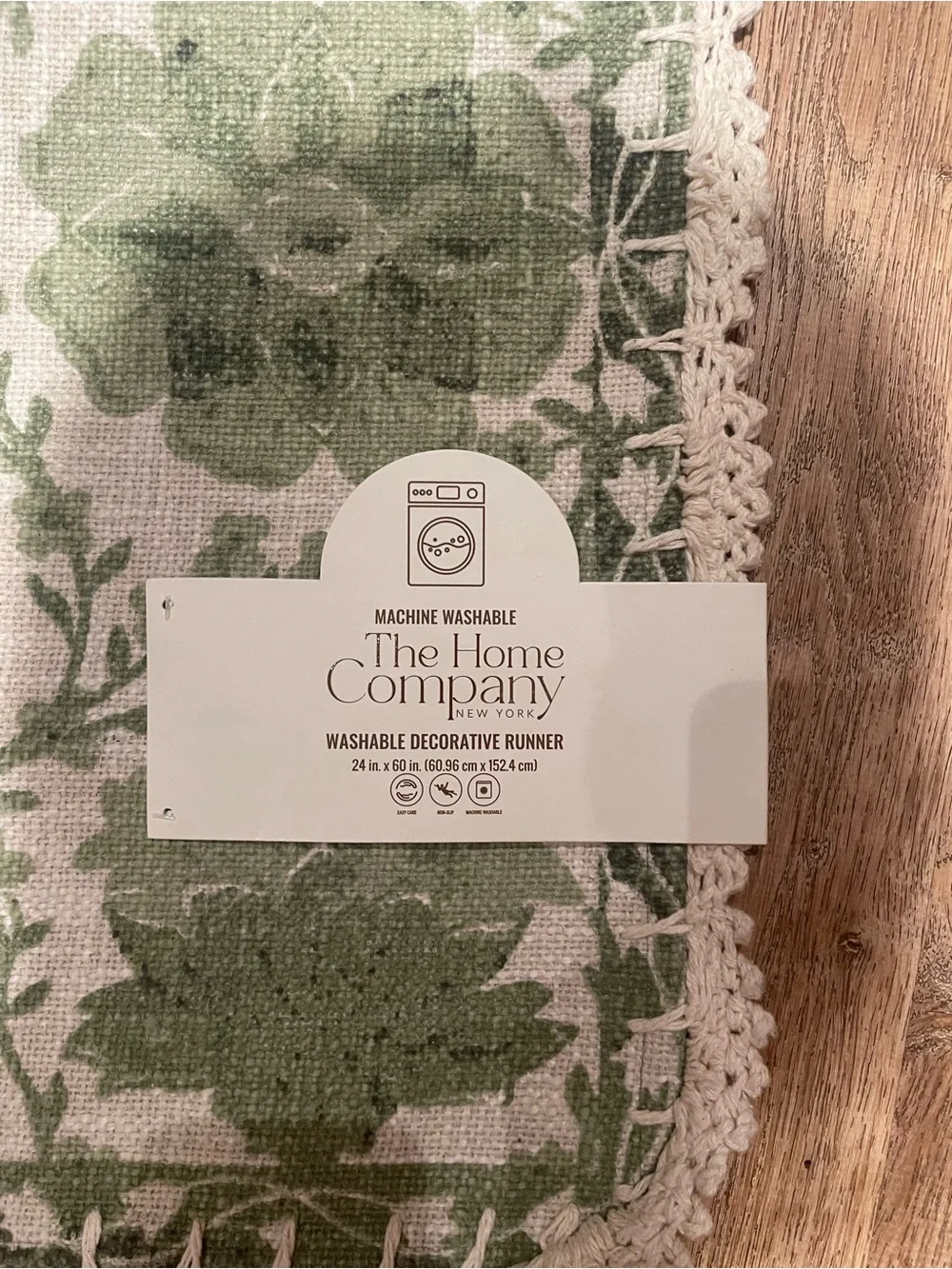 Green Floral floor rug.